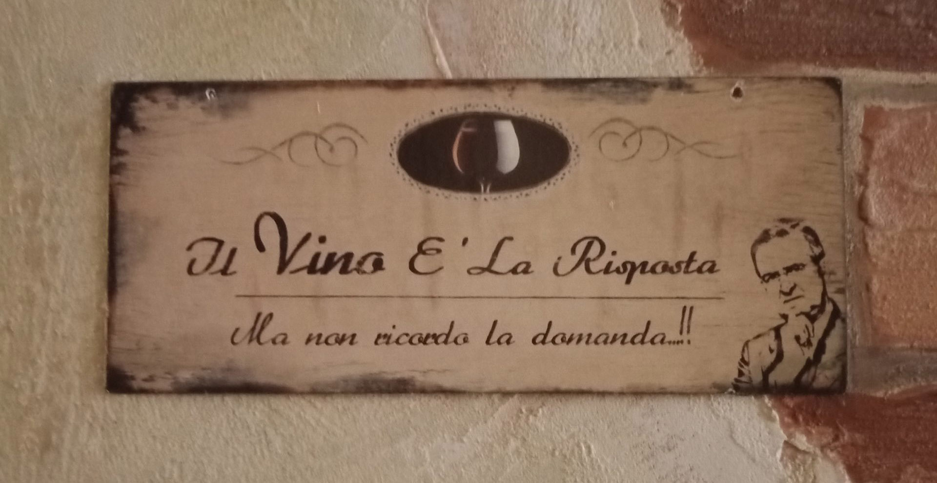 Motto Enoteca il Grappolo di Arona